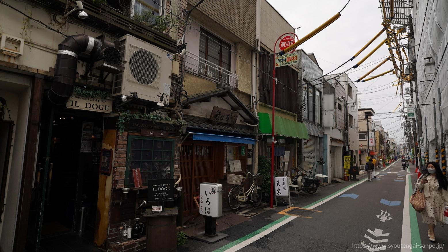 エトアール通り商店会の風景01